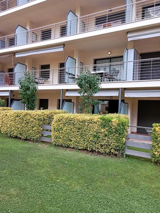 Apartamento En Primera Linea De Mar Roses Eksteriør bilde